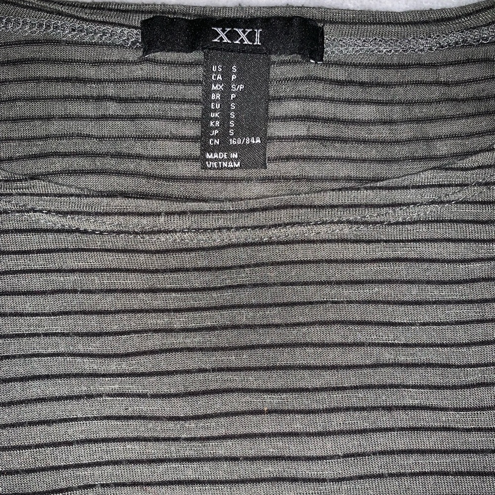 Striped Forever 21 Long Sleeve - Picture 2 of 2